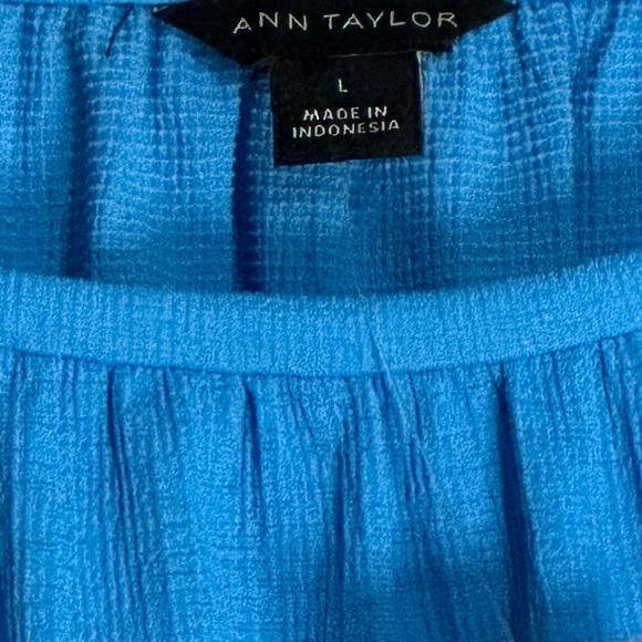 Ann Taylor NWT Vivid Sky Blue 3/4 Raglan Puffy Sleeve Blouson Peplum Top - Picture 7 of 12
